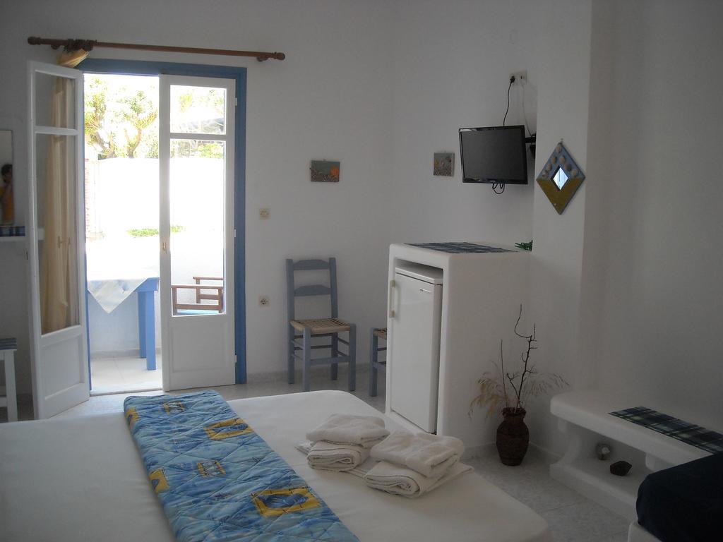 Ostria Vento Hotel Pollonia Luaran gambar